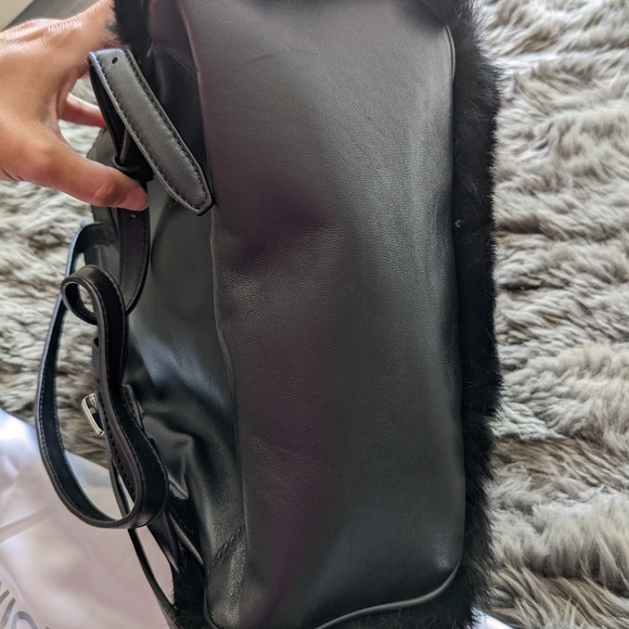 Michael Kors Backpack. - Picture 3 of 12